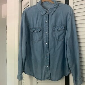 Chambray pearl snap shirt